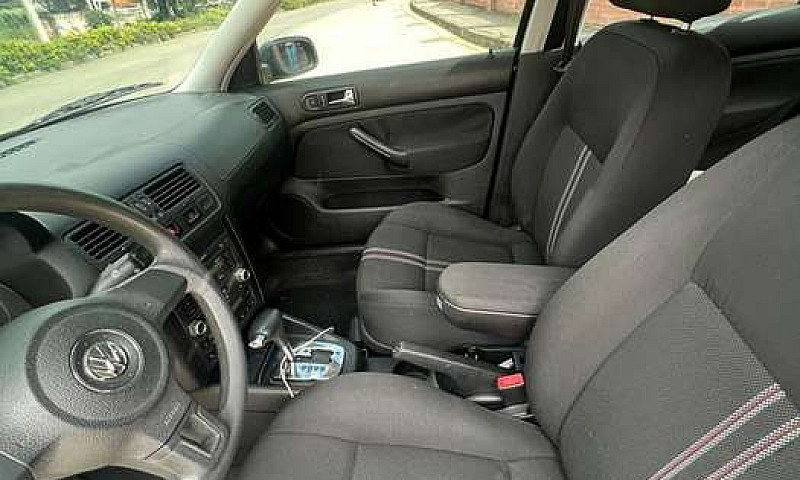 Vendo Volkswagen Jet...