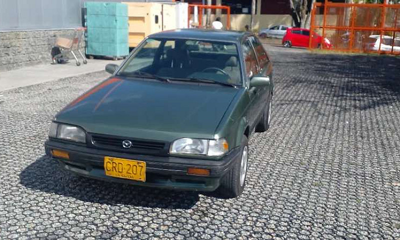 Vendo Automóvil En M...