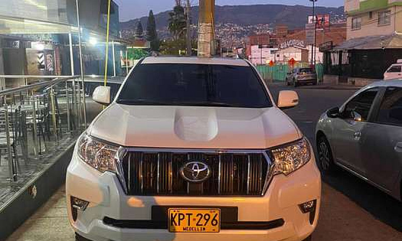 Land Cruiser Prado T...