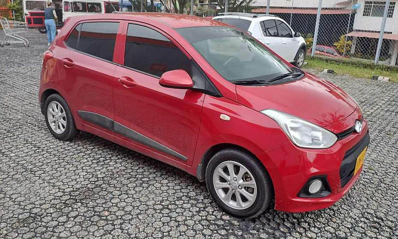 Vendo Hyundai I Gran...