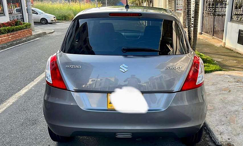 Vendo Susuki Swift M...