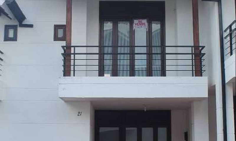 Casa En Conjunto Cer...