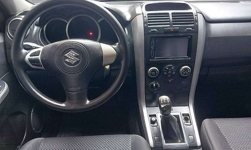 Susuki Grand Vitara ...