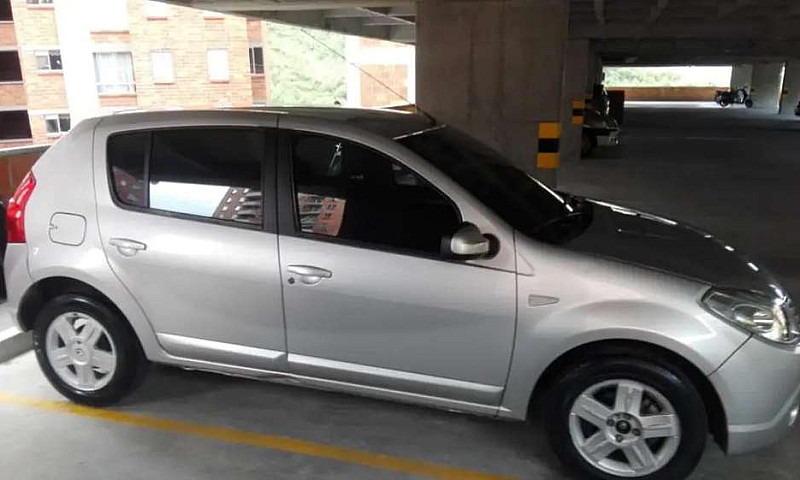 Vendo Sandero Dynami...
