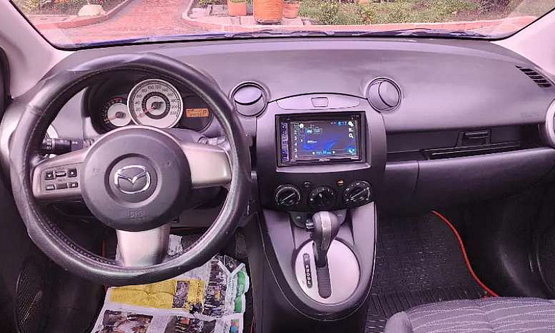 Mazda 2 Automatico...