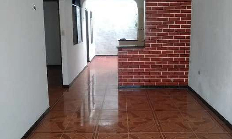 Se Vende Casa Barrio...
