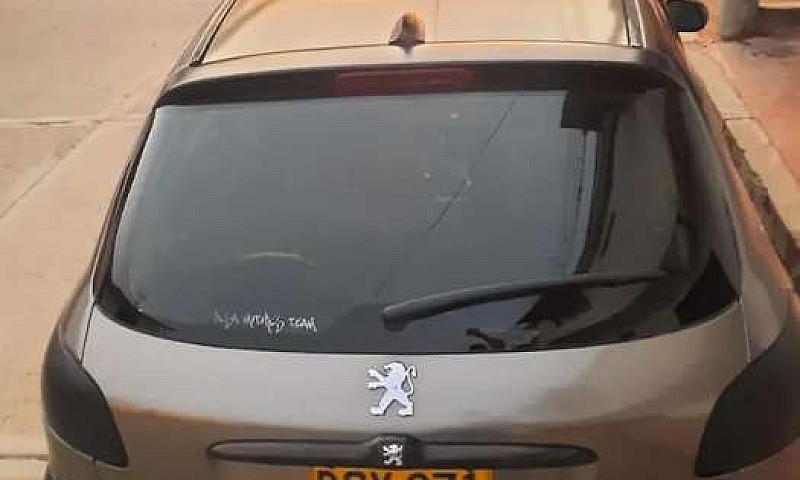 Vendo Peugeot 206 Aa...