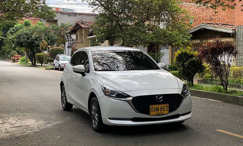 Mazda 2 Touring Auto...