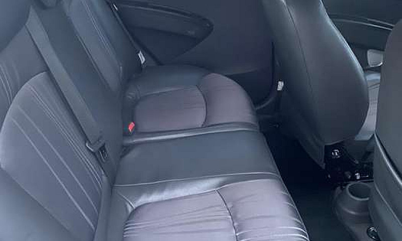 Vendo Spark Gt Full...