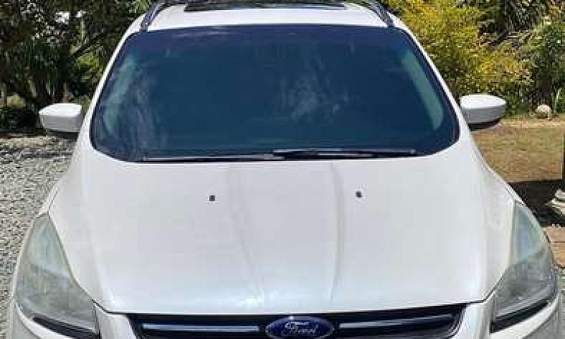 Camioneta Ford Escap...