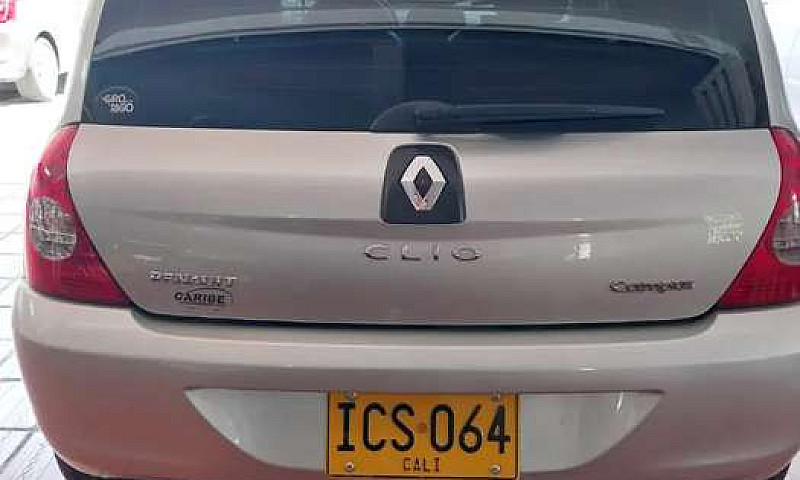 Renault Clio 2015...