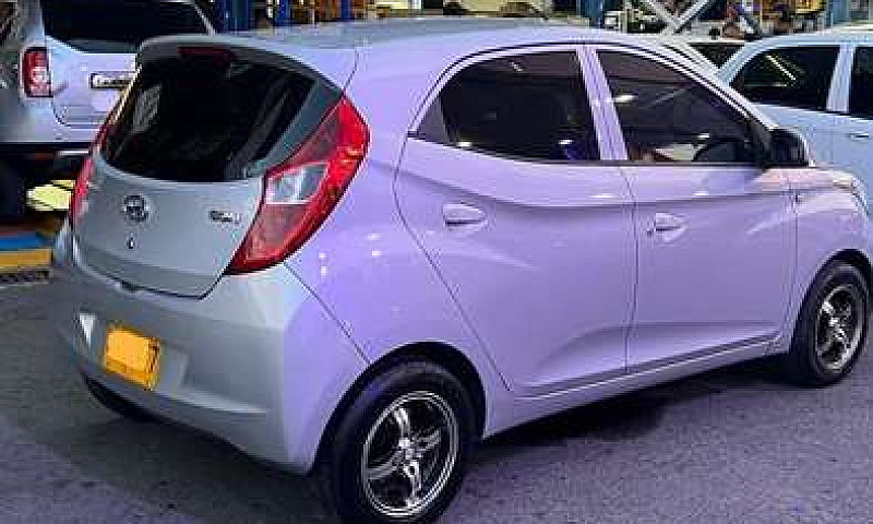 Hyundai Eon 2015...