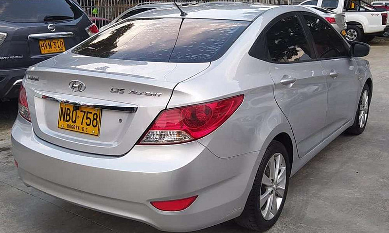 Hyundai I25 Accent P...