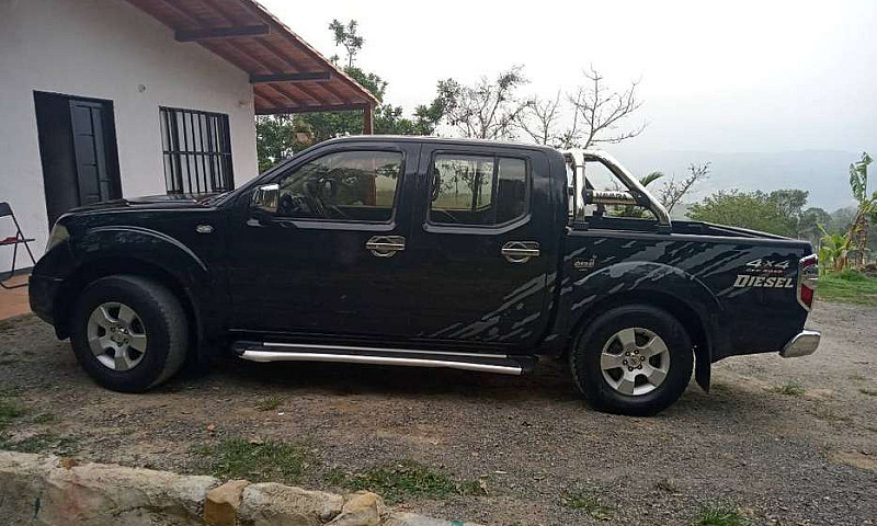 Nissan Navara 4X4...