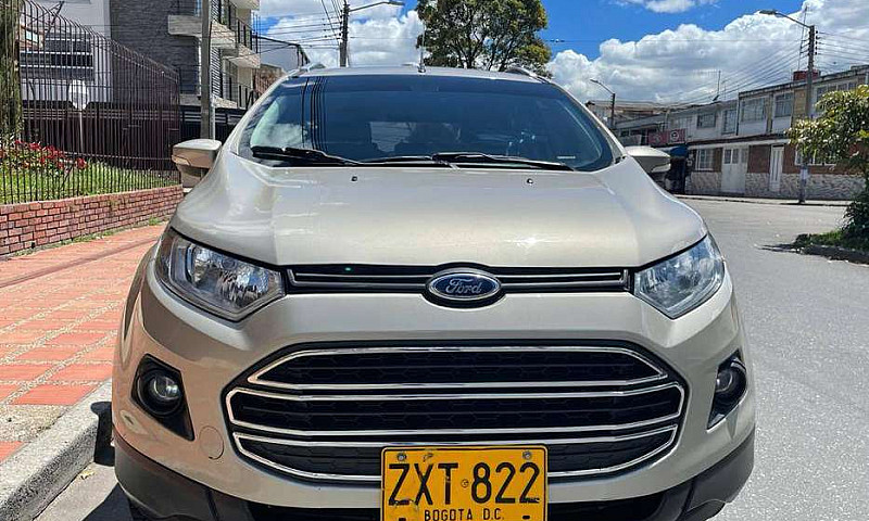 Ford Ecosport Titani...