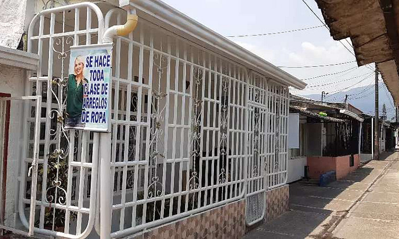 Vendo Hermosa Casa E...