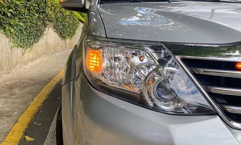Fortuner Sr5 2015 4X...
