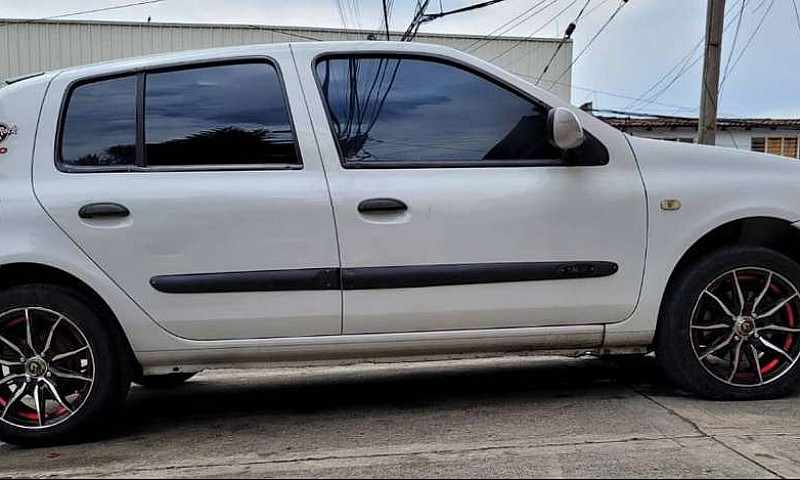 Vendo Renault Clio D...