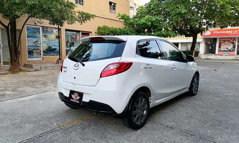 Mazda 2 Takeshi A/T ...