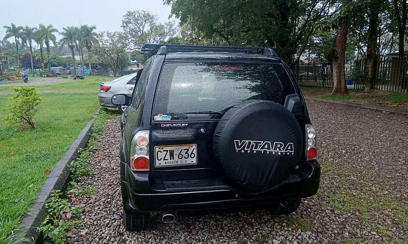 Vendo Grand Vitara S...