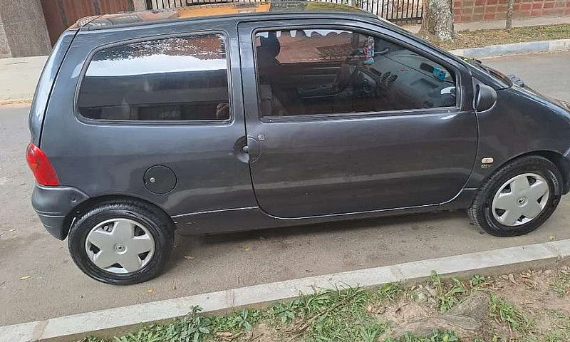 Vendo Renault Twingo...