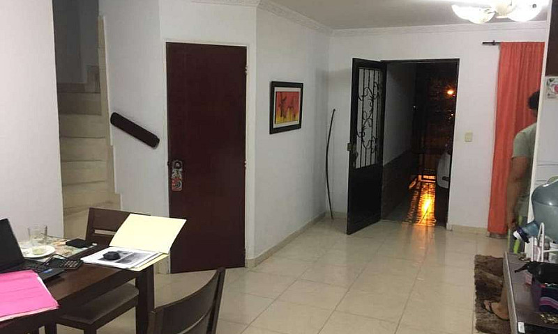 Venta De Casa Con Ex...