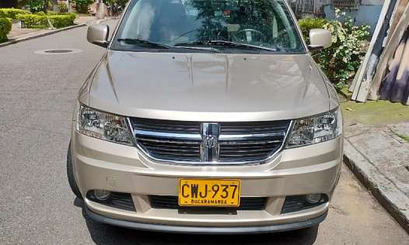 Vendo Dodge Journey ...