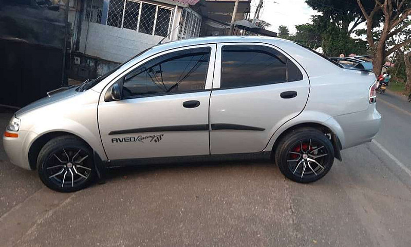 Vendo Aveo Famili En...