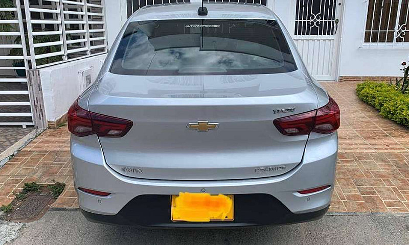 Automovil Onix Premi...