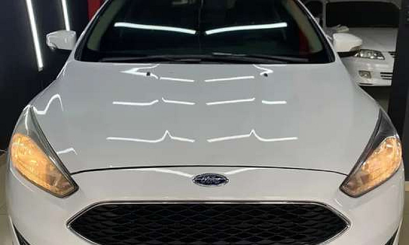 Se Vende Ford Focus ...