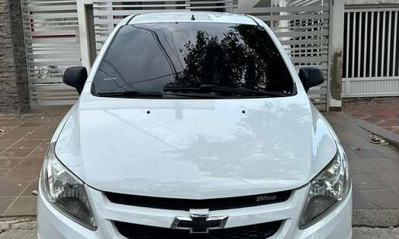 Vendo Chevrolet Sail...