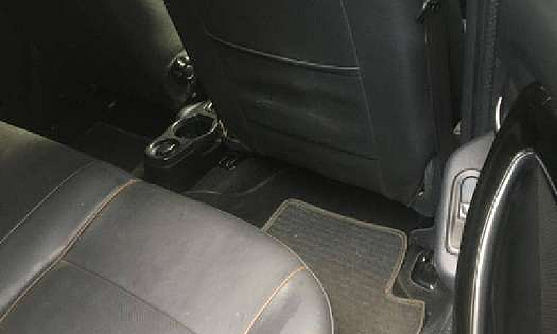 Vendo Renault Duster...