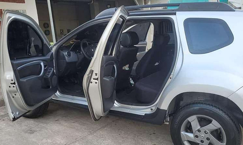 Duster 4X4...