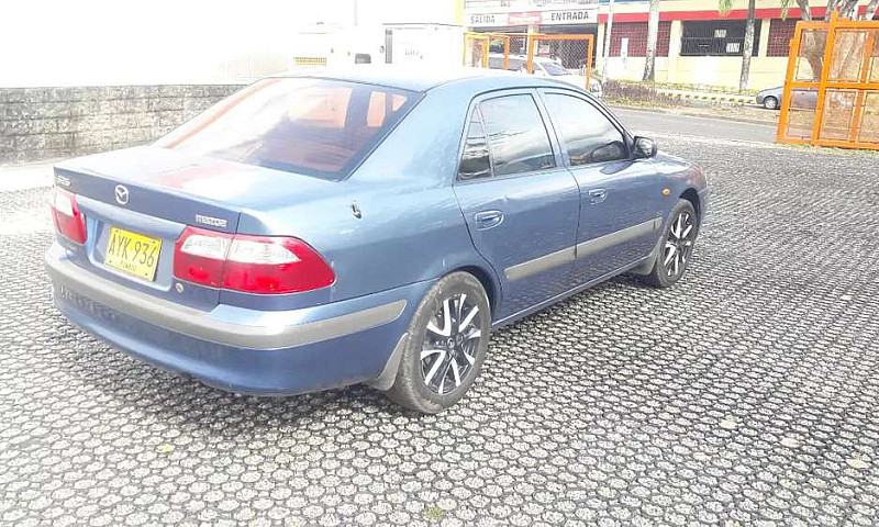 Vendo Mazda 626 Nuev...