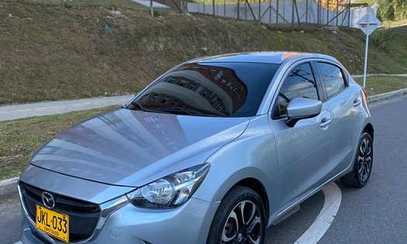 Mazda 2 Touring...