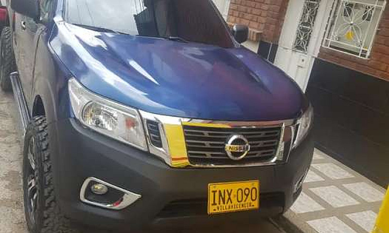 Vendo Permuto Nissan...