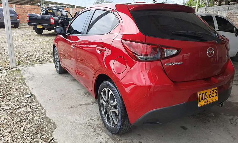 Mazda 2 Grand Tourin...