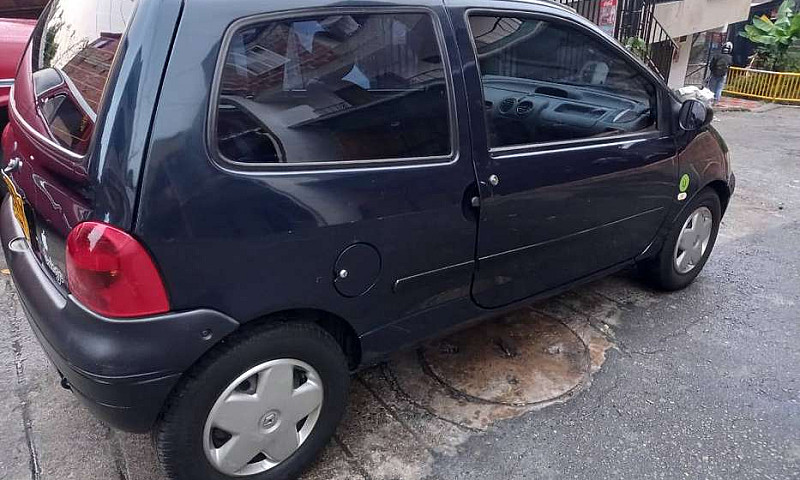 Vendo Renault Twingo...
