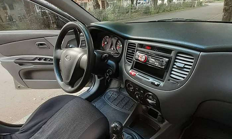 Kia Rio Xcite 2012 M...