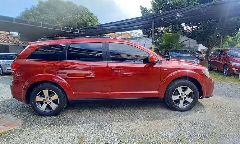 Dodge Journey 2010...