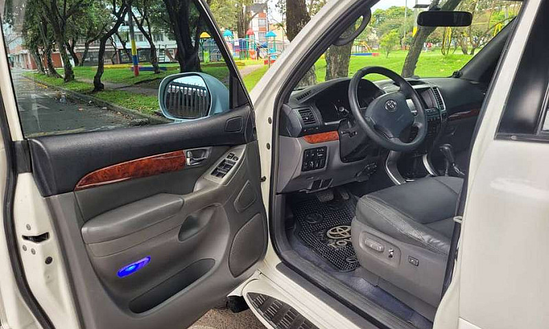 Venta Toyota Prado V...