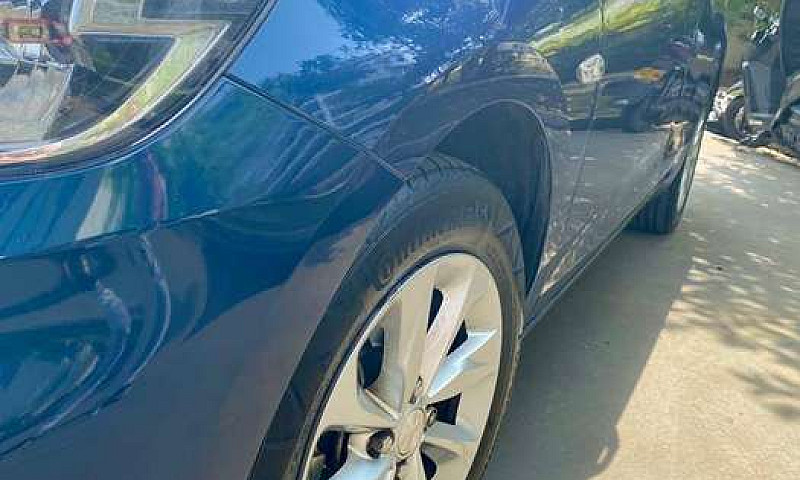Chevrolet Onix Sedan...