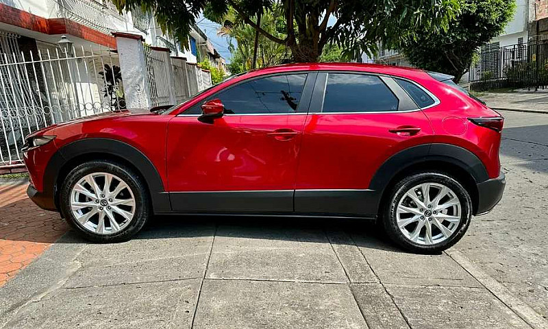Vendo Mazda Cx30 202...