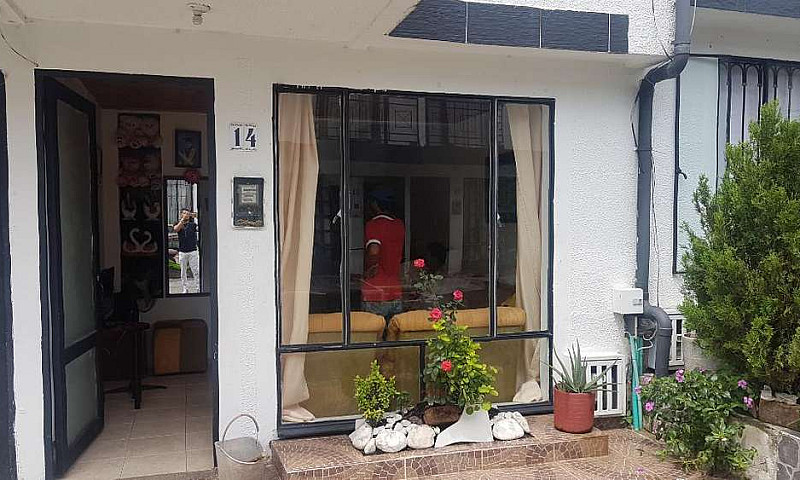 Vendo Casa Condomini...