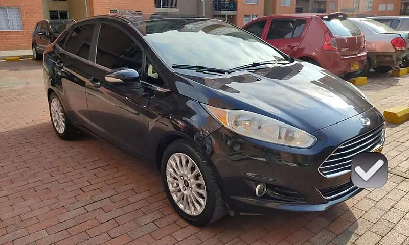 Vendo Ford Fiesta Ti...