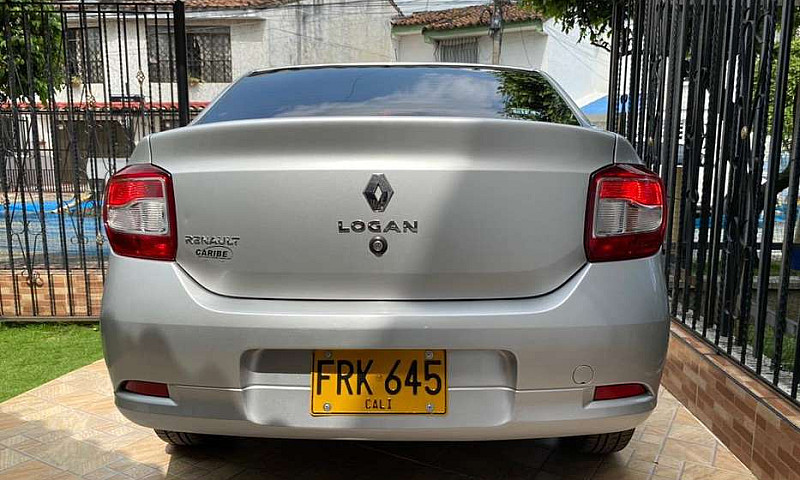 Renault Logan 2019...