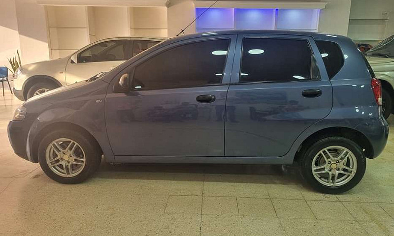 Chevrolet Aveo Sedan...