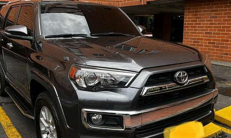 Vendo Toyota 4Runner...