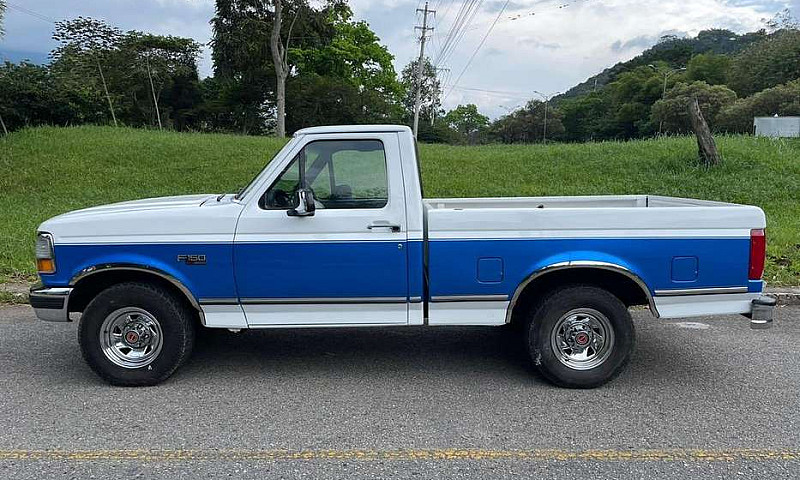 Espectacular Ford 15...