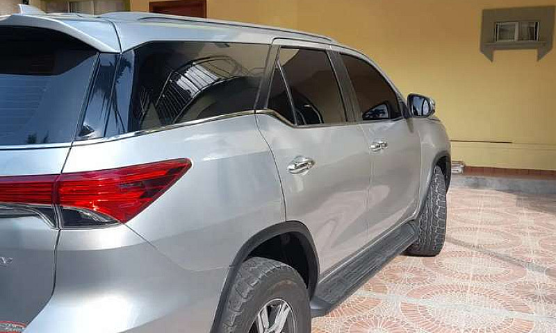 Toyota Fortuner 2018...